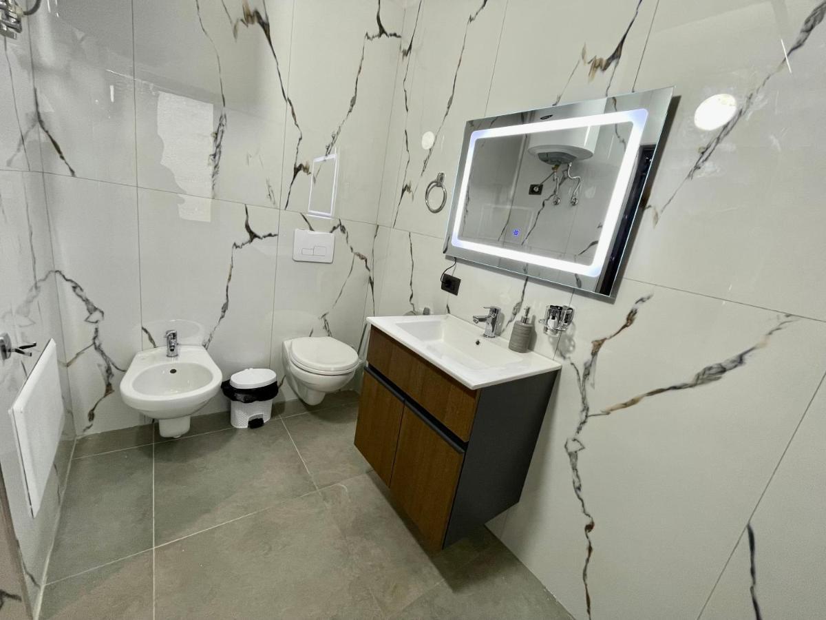 Keon Superb Studio Apartament Tiran Dış mekan fotoğraf
