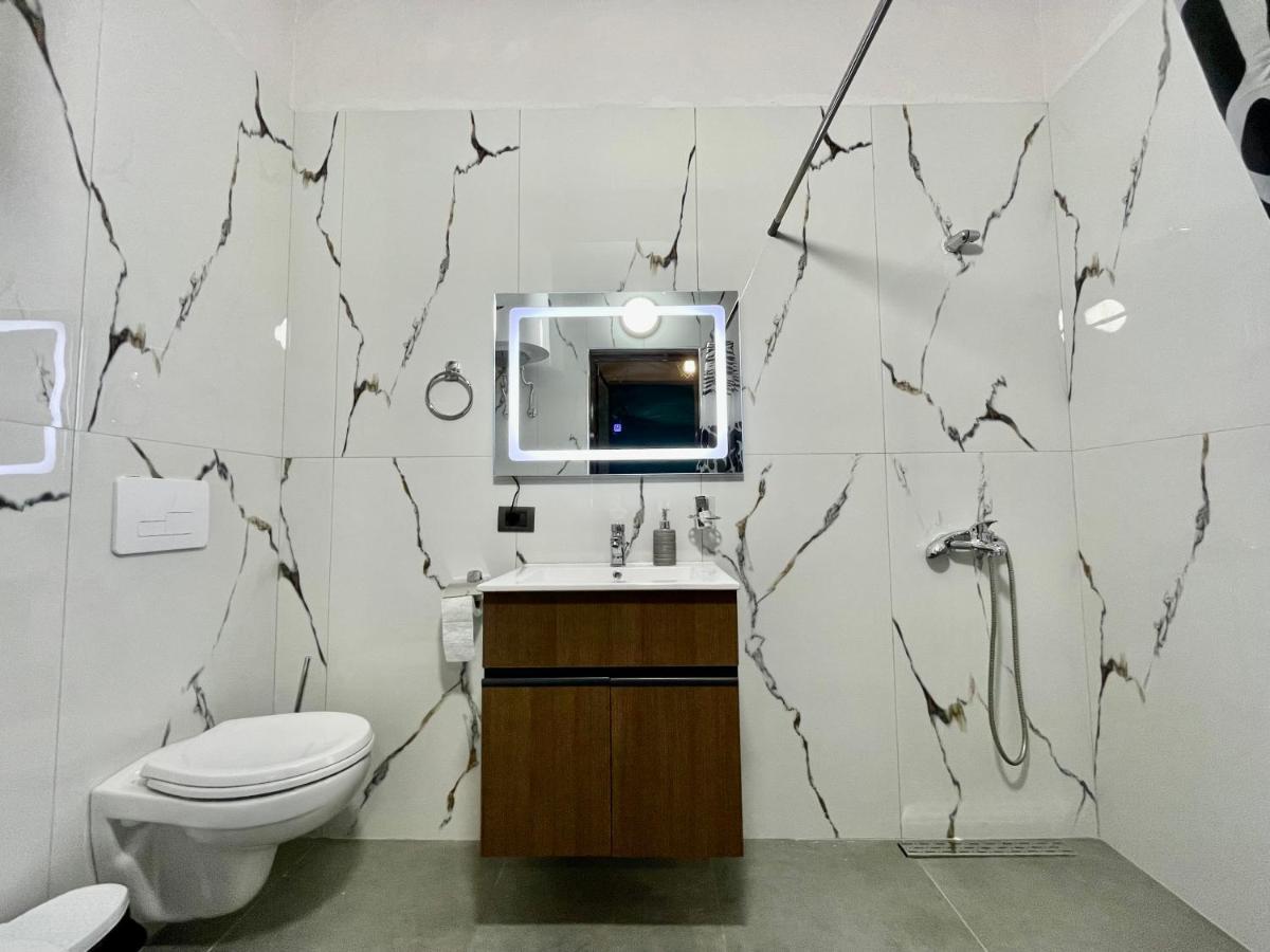 Keon Superb Studio Apartament Tiran Dış mekan fotoğraf