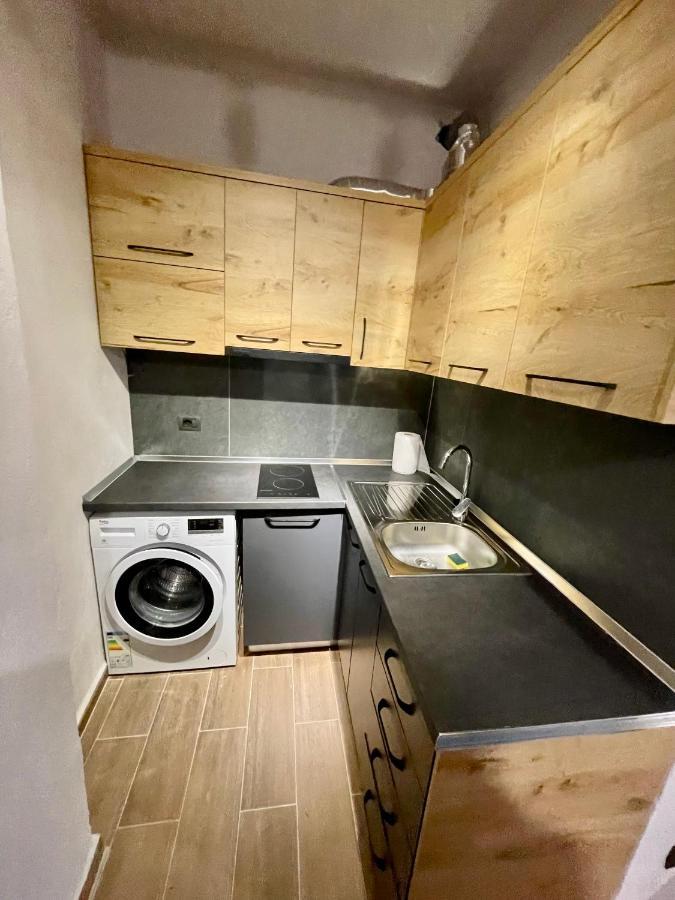 Keon Superb Studio Apartament Tiran Dış mekan fotoğraf